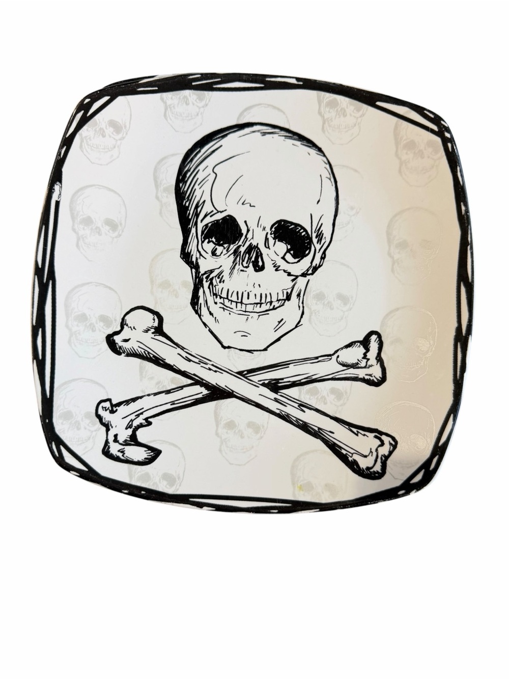 Coventry Skulls Set of 3 Plates Halloween Gothic Skull Crossbones 8” Discontinue